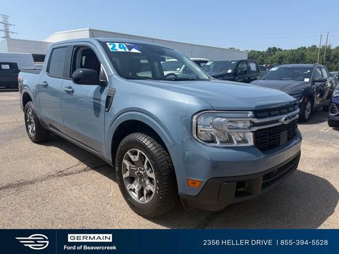 Used 2024 Ford Maverick Lariat w/ FX4 Off-Road Package AWD/4WD image 2
