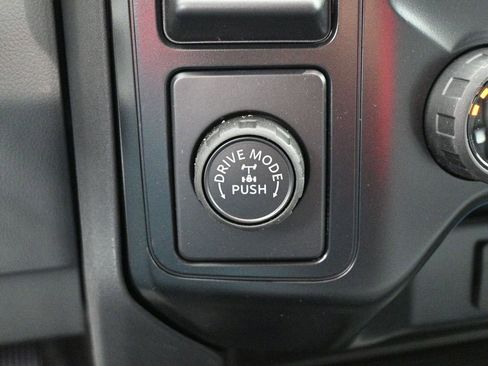 New 2026 Ford F350 XL w/ XL Chrome Package image 18