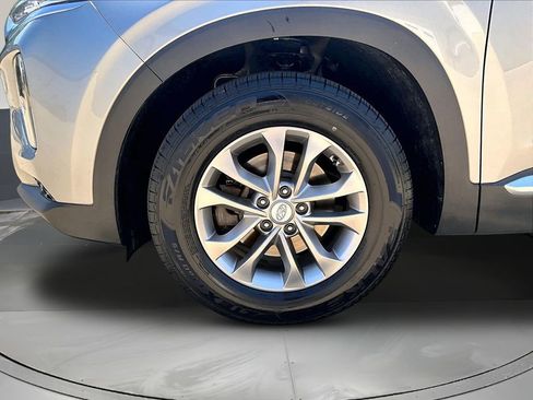Used 2020 Hyundai Santa Fe SE AWD/4WD image 31