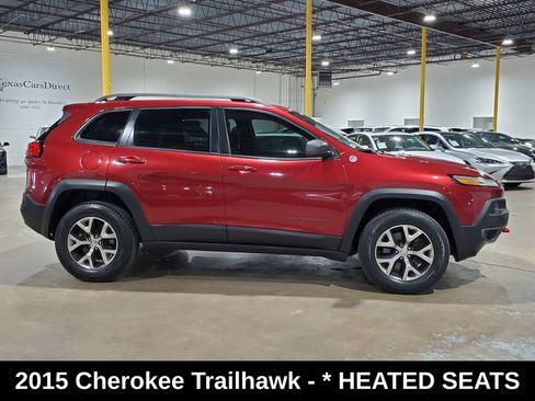 Used 2015 Jeep Cherokee Trailhawk w/ Comfort/Convenience Group AWD/4WD image 5