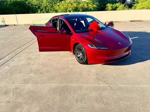 Used 2024 Tesla Model 3 Long Range AWD/4WD image 21