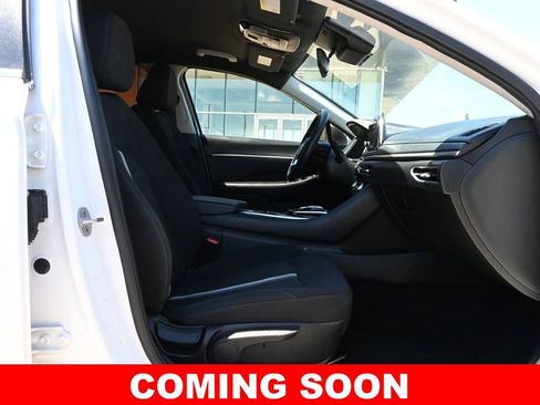 Used 2023 Hyundai Sonata SEL w/ Cargo Package image 3