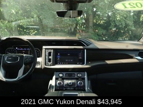 Used 2021 GMC Yukon Denali w/ Denali Premium Package image 10