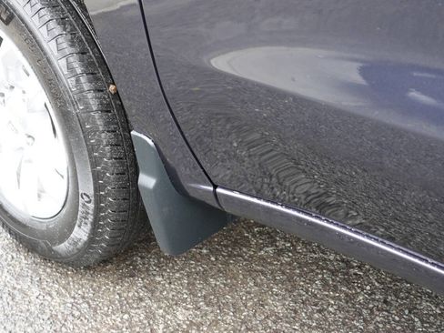 Used 2024 Chevrolet Silverado 1500 LT image 12