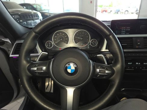 Used 2017 BMW 340i xDrive Sedan AWD/4WD image 33
