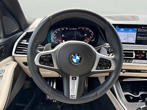 Used 2021 BMW X7 M50i w/ Cold Weather Package AWD/4WD image 14
