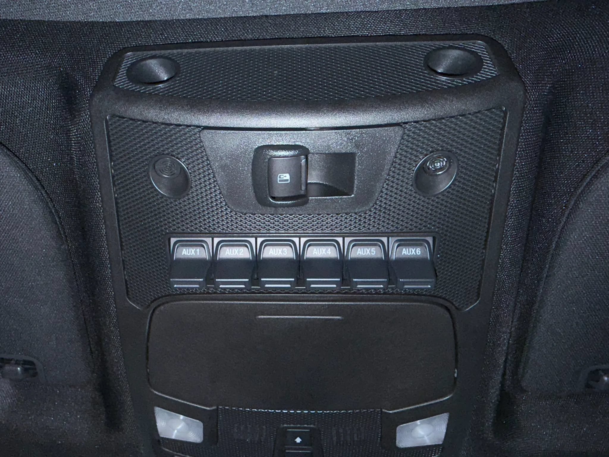 Used 2019 Ford F150 Raptor w/ Equipment Group 802A Luxury AWD/4WD image 32