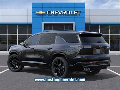 New 2026 Chevrolet Traverse RS w/ LPO, Floor Liner Package FWD image 3