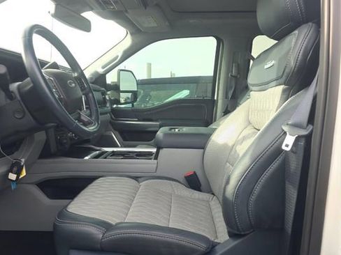 Used 2024 Ford F450 Limited w/ FX4 Off-Road Package image 6