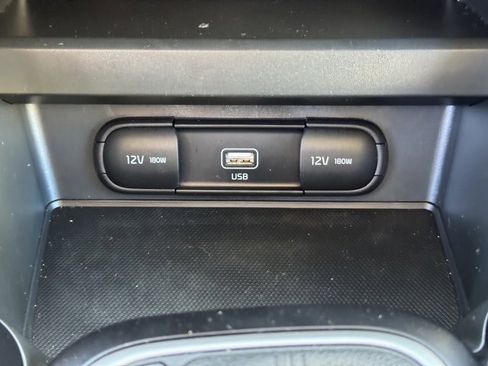 Certified 2022 Kia Soul LX image 20