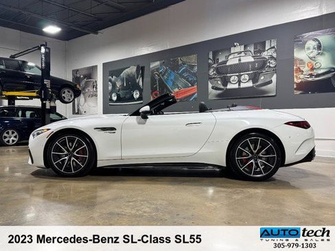 Used 2023 Mercedes-Benz SL 55 AMG 4MATIC image 11