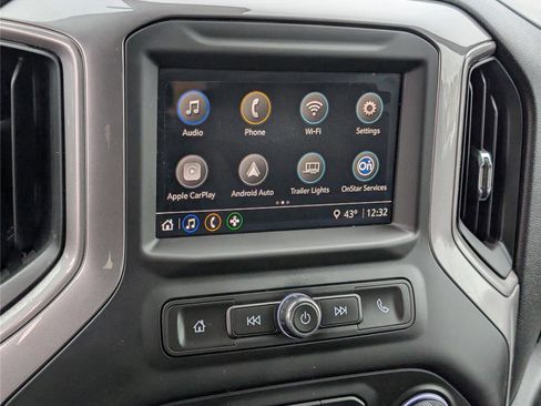 Used 2023 Chevrolet Silverado 1500 Custom image 25