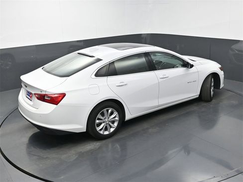 Used 2024 Chevrolet Malibu LT image 31