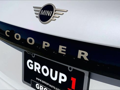 New 2026 MINI Cooper 2-Door Hardtop FWD image 15