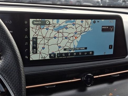 Used 2025 Nissan Ariya AWD image 17