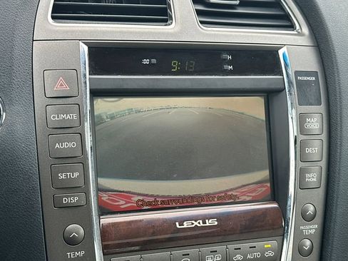 Used 2011 Lexus ES 350 image 19