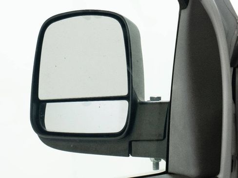 Used 2017 Chevrolet Express 2500 Extended RWD image 12