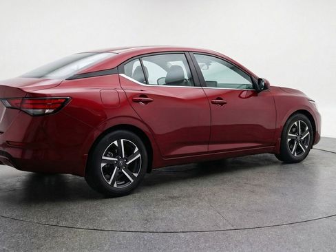 Used 2025 Nissan Sentra SV image 9