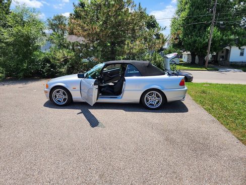 Used 2001 BMW 330Ci Convertible RWD image 25