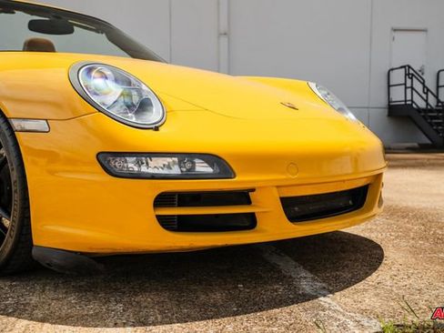 Used 2006 Porsche 911 Carrera 4S image 19