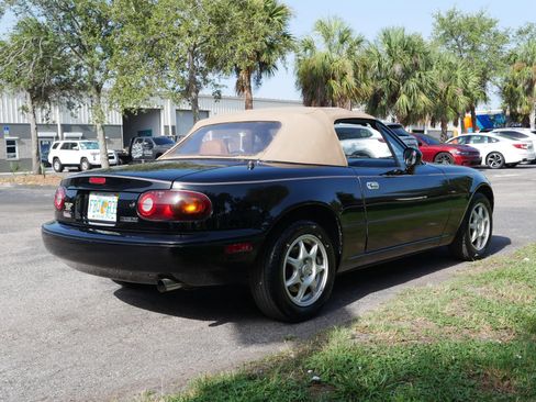 Used 1997 MAZDA MX-5 Miata RWD image 75