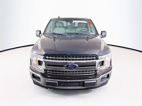 Used 2019 Ford F150 XLT w/ Equipment Group 302A Luxury AWD/4WD image 13