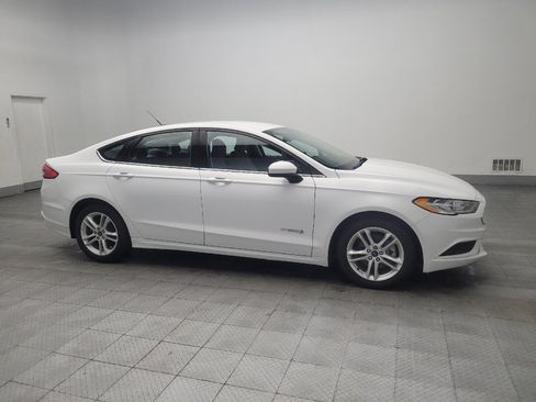 Used 2018 Ford Fusion S image 11