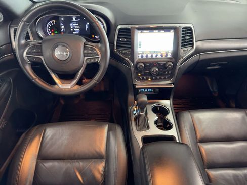 Used 2018 Jeep Grand Cherokee Limited image 27