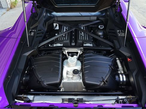 Used 2023 Lamborghini Huracan Tecnica RWD image 28