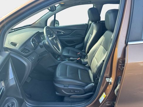 Used 2017 Buick Encore Essence FWD image 12