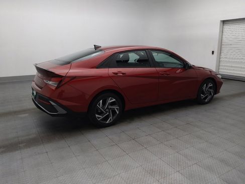 Used 2025 Hyundai Elantra Sport FWD image 10