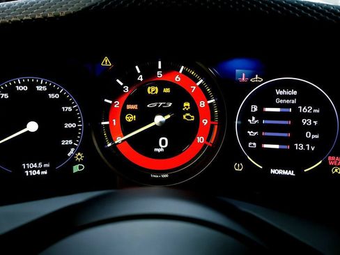 Used 2023 Porsche 911 GT3 RWD image 40