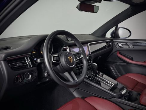 Used 2022 Porsche Macan S image 4