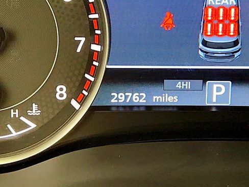 Used 2024 Nissan Armada SL w/ Cargo Package image 15