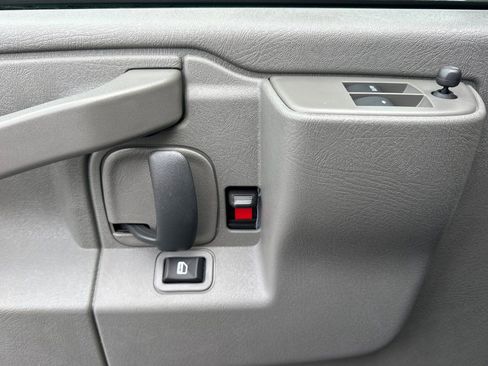 New 2025 Chevrolet Express 2500 w/ Driver Convenience Package image 10