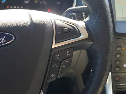 Used 2020 Ford Edge Titanium AWD/4WD image 14