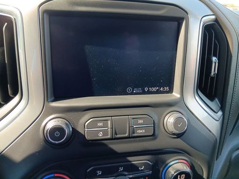 Used 2020 Chevrolet Silverado 1500 RST AWD/4WD image 18
