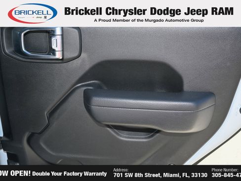Used 2023 Jeep Gladiator Sport AWD/4WD image 13
