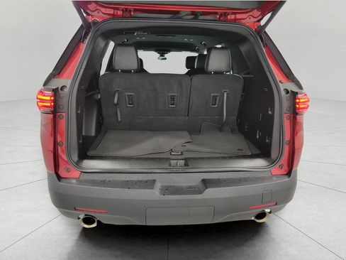 Used 2023 Chevrolet Traverse LT AWD/4WD image 15