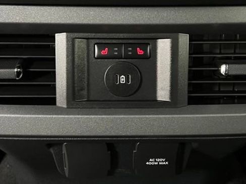 Used 2023 Ford F350 Lariat w/ Tow Technology Package AWD/4WD image 44