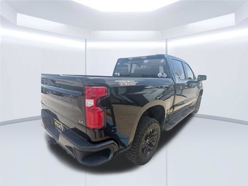 Used 2020 Chevrolet Silverado 1500 LT Trail Boss AWD/4WD image 5