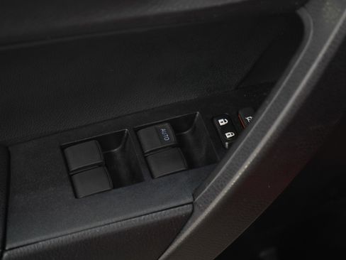 Used 2015 Toyota Corolla S image 20