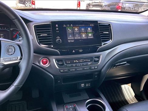 Used 2022 Honda Pilot Special Edition image 9