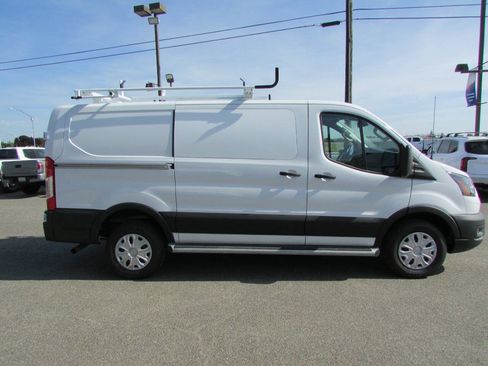 Used 2024 Ford Transit 250 Low Roof w/ Exterior Upgrade Package RWD image 6