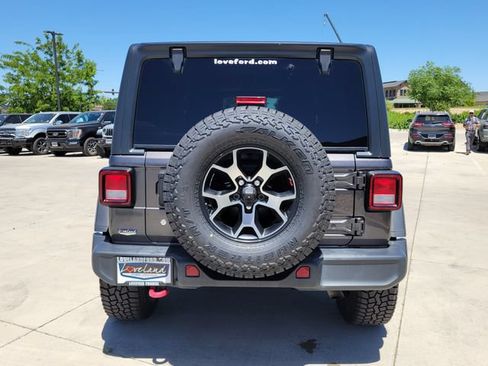 Used 2018 Jeep Wrangler Unlimited Rubicon AWD/4WD image 10