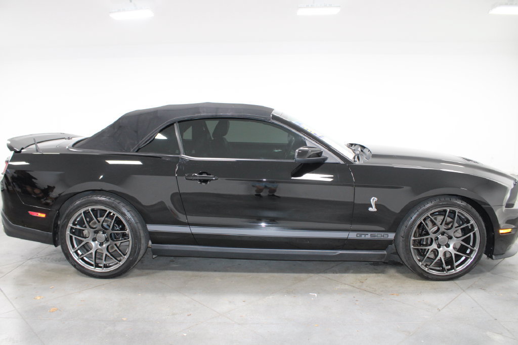 Used 2012 Ford Mustang Shelby GT500 w/ SVT Performance Pkg RWD image 12