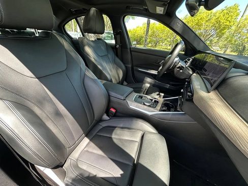 Used 2025 BMW 330i Sedan RWD image 29