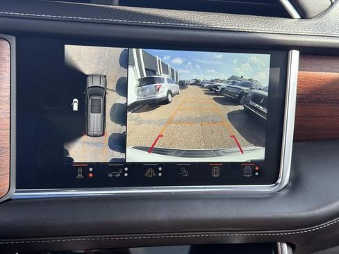 Certified 2023 GMC Yukon Denali Ultimate AWD/4WD image 32