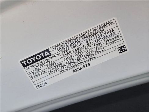 Used 2025 Toyota Sienna XLE w/ XLE Plus Package AWD/4WD image 24