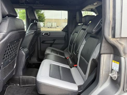 Used 2024 Ford Bronco Big Bend image 27